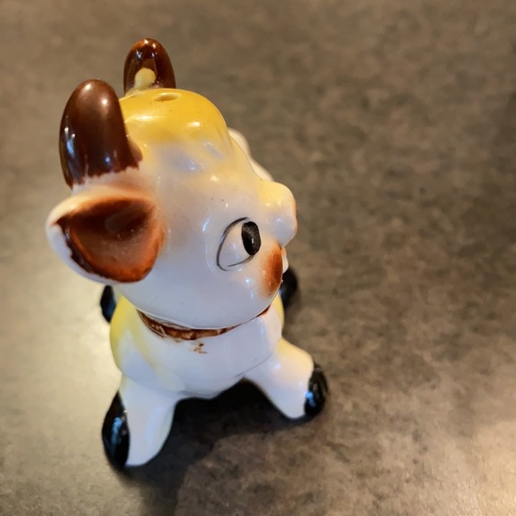 Vintage salt & pepper shakers - Picture 10 of 10